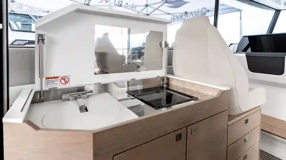 2025 EasySignYachts ES-1 on Display in Hollywood, Florida Amphibious Boats 4