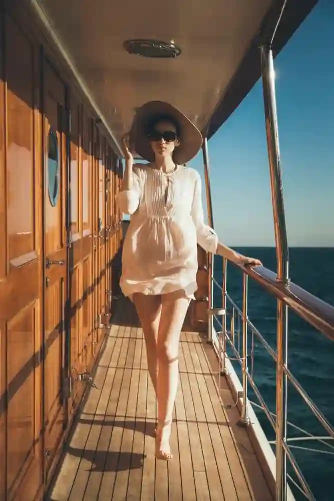 2028 Azimut S8 for Sale in Kerrville, Texas Motor Yacht 3