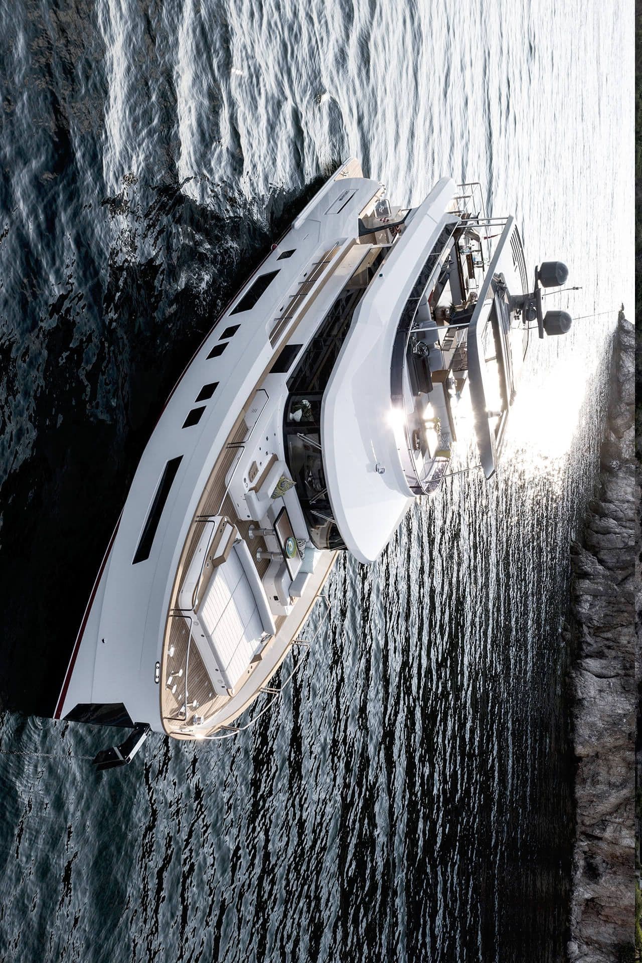 2025 Sirena 68 for Sale in Florida City, Florida Center Console