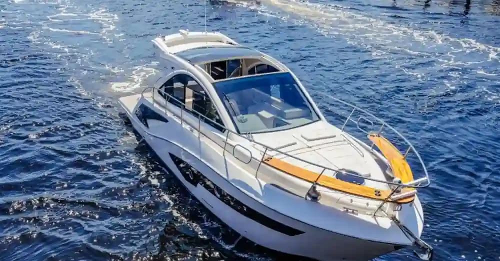 2021 Evolve 400HT for Sale in Fort Lauderdale, Florida Express Cruiser 4