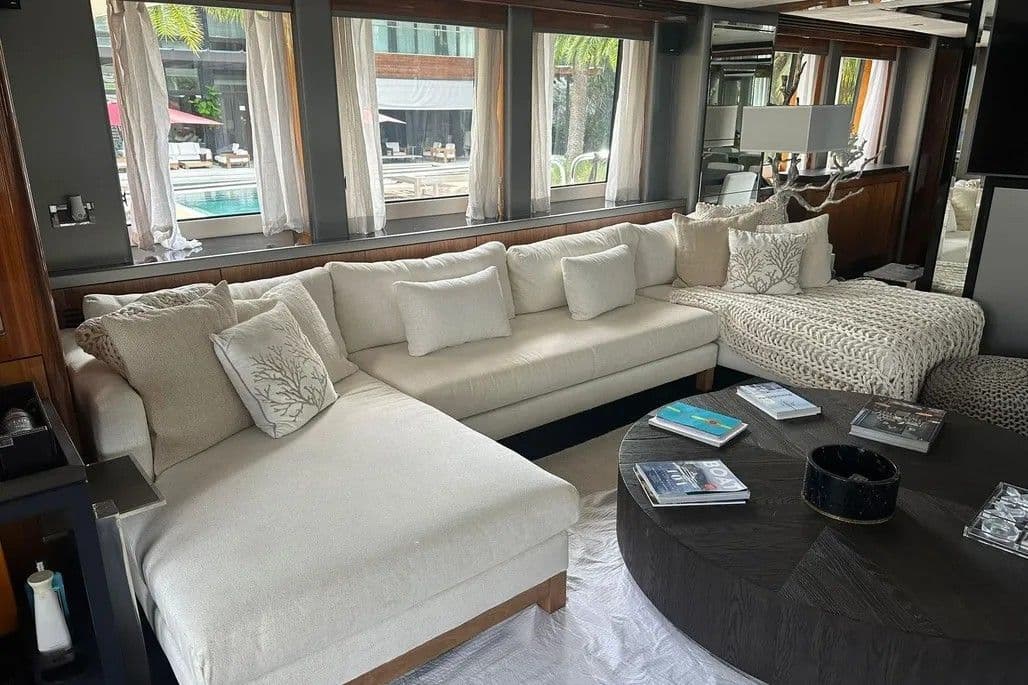 2024 Lester Sharpe Minim lorem qui aut for Sale in Miami, Florida Aluminum Fishing
